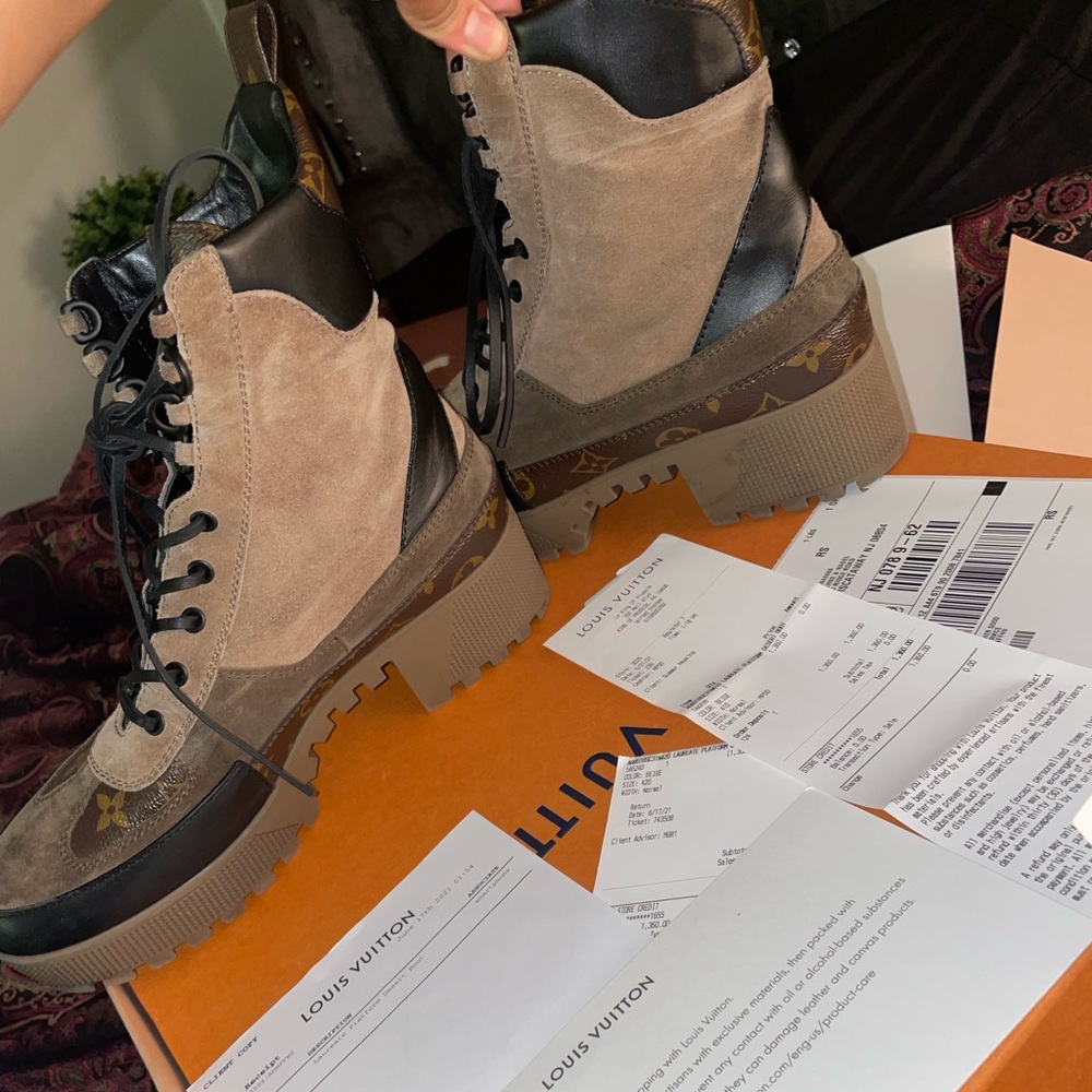 Louis Vuitton Desert Laurete Boots